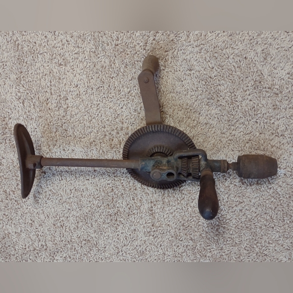 Antique Dunlap Shoulder Plate Hand Drill with Wood Handles - Picture 3 of 10